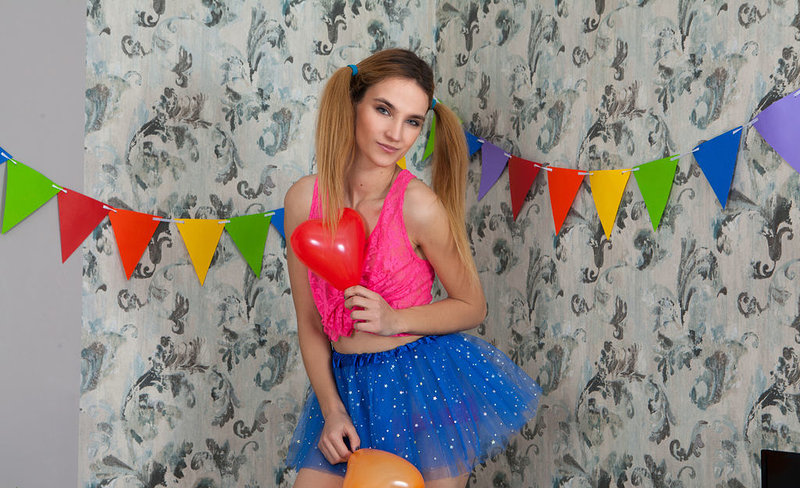 Виктория, 37 лет, 0 размер груди